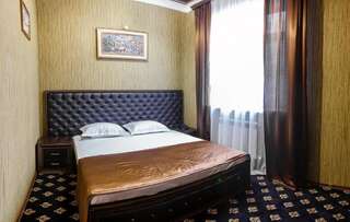 Гостиница Grand Hotel Будённовск Бюджетный двухместный номер с 1 кроватью-1